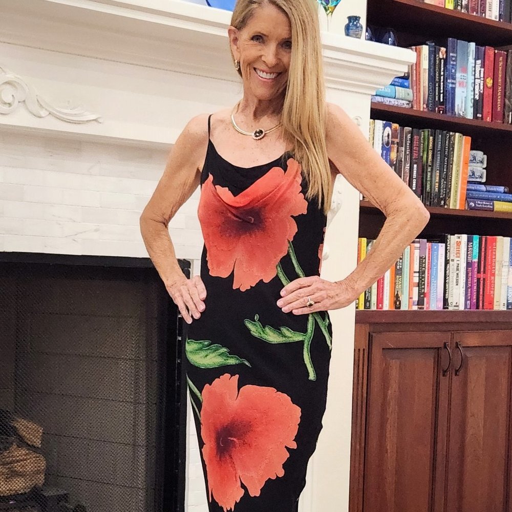 FLORAL TULIP DRESS IN SMALL WITH SPAGHETTI STRAPS